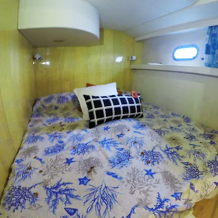 Yacht Πλωτό κατάλυμα Προτσίντα