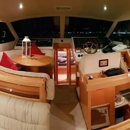 Yacht *